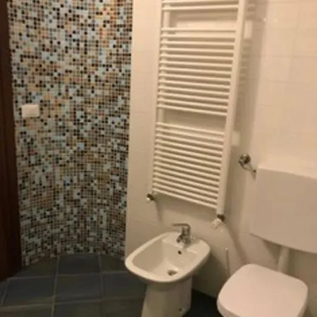 度假居 Villa Indipendente Con Giardino 都灵