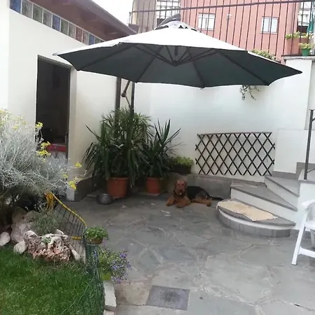 Villa Indipendente Con Giardino 度假居 都灵
